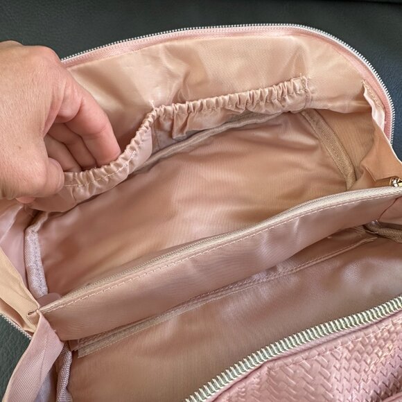 BUNDLE: MAKEUP BAG AND EYELASH BOND&SEAL - Picture 8 of 9